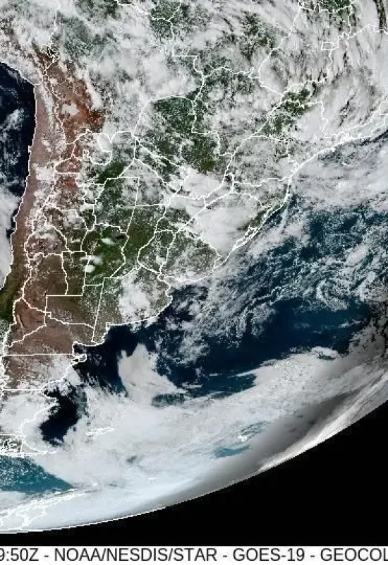Ciclone bomba chega ao Brasil hoje e Defesa Civil Nacional faz alerta