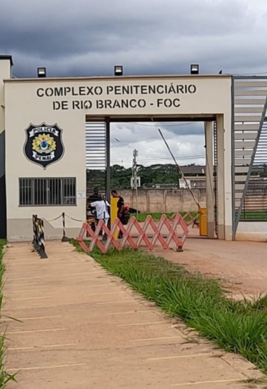 Justiça nega indenização à mãe de preso que morreu em presídio no Acre