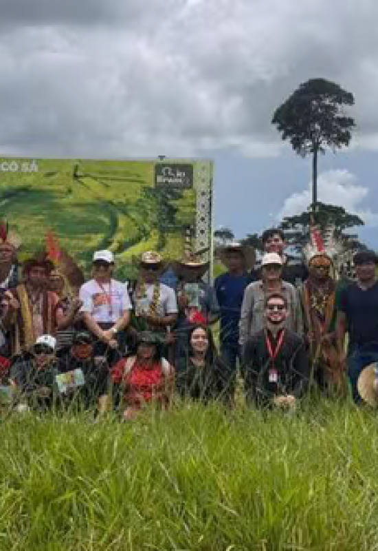 Iphan leva indígenas de 27 etnias a sítio arqueológico com geoglifos no Acre