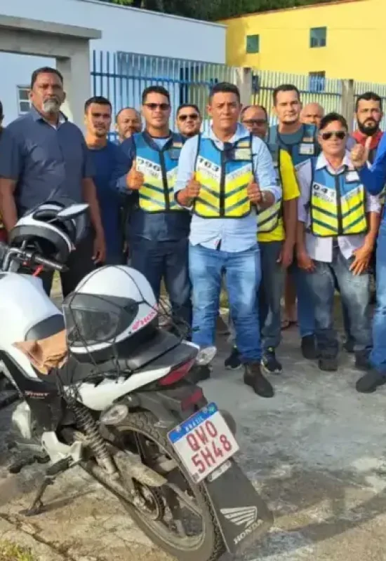 Mototaxistas de Cruzeiro do Sul terão capacetes de segurança