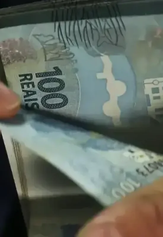 Servidores do Acre recebem salários e primeira parcela do 13º nesta quarta-feira