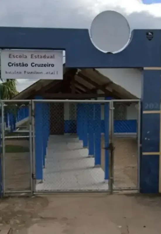 Escola de Cruzeiro do Sul proíbe “farmar aura” durante o horário escolar