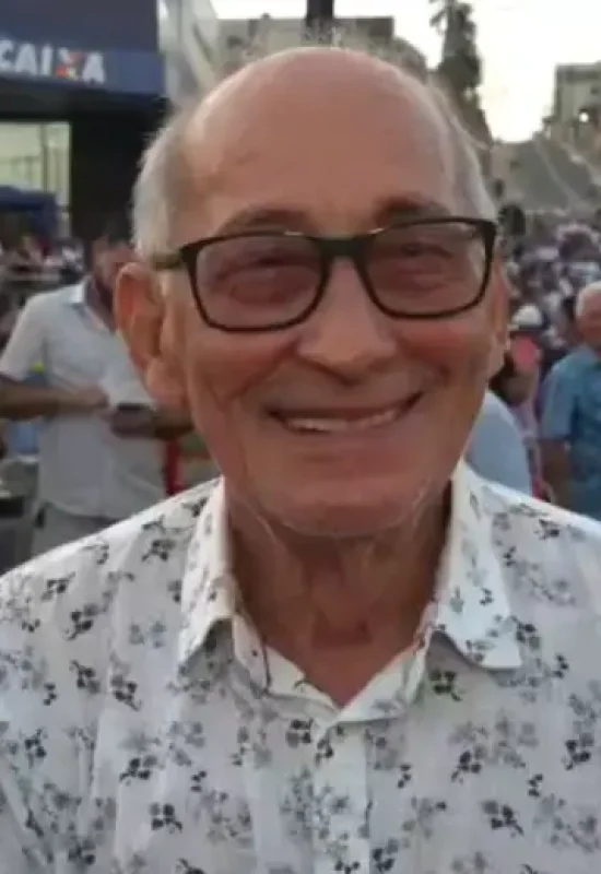 Aos 81 anos, Paulo Martins participa de mais uma procissão e agradece a Deus pela saúde